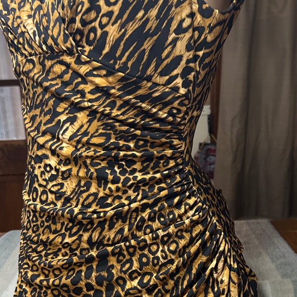 Lauren Ralph Lauren Leopard Print Midi Dress- Body Shaping Stretch - Picture 10 of 11